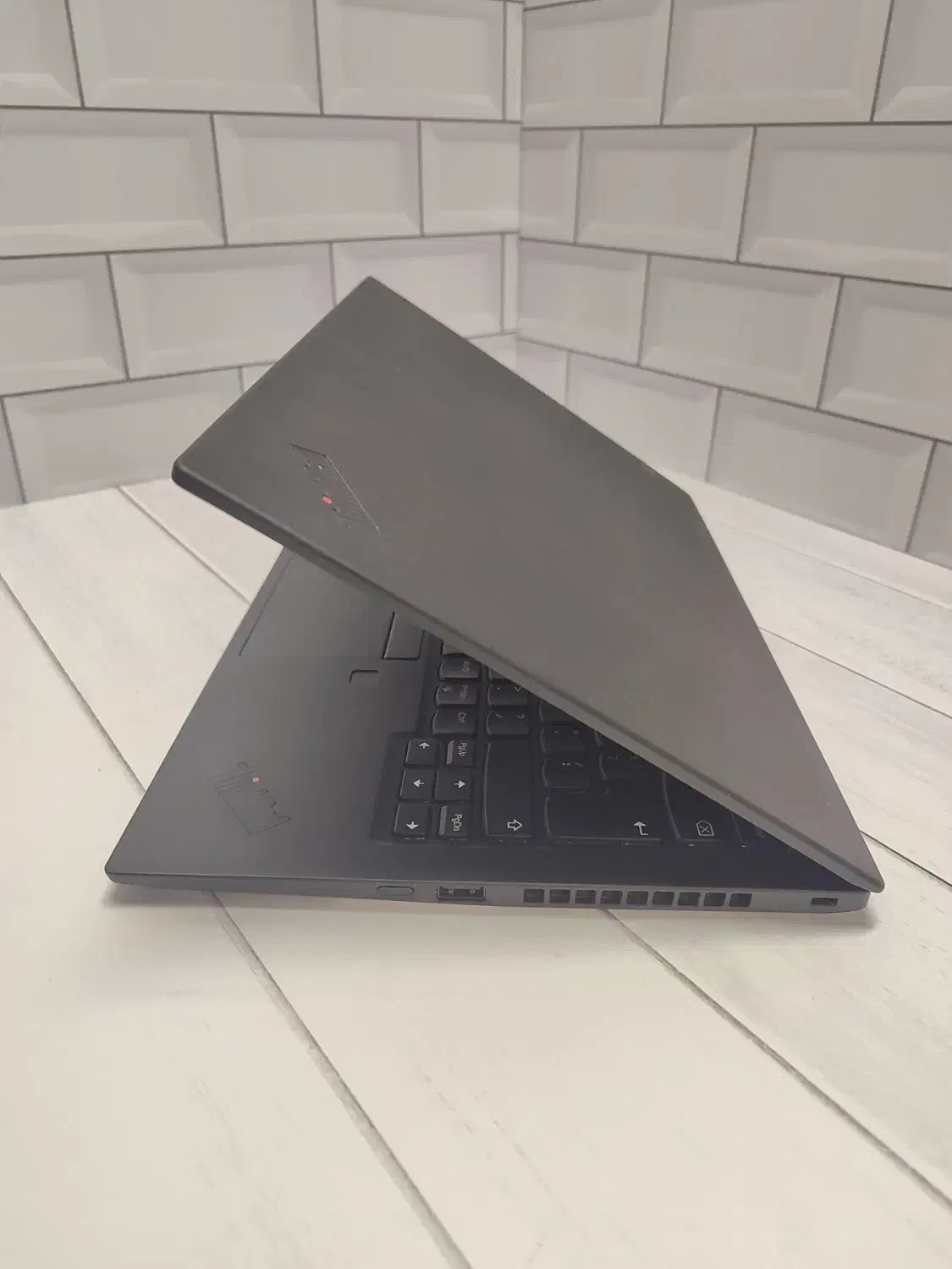 لپتاپ برند lenovo X1 carcon سبک و حرفه ای|رایانه همراه|تهران, میدان ولیعصر|دیوار