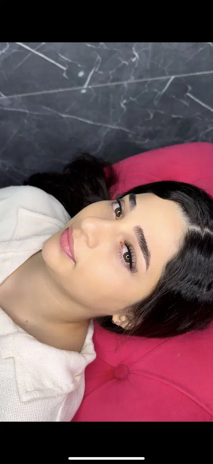 مدل اکستنشن مژه و لیفت ابرو فقط با هزینه مواد|خدمات آرایشگری و زیبایی|ماسال, |دیوار