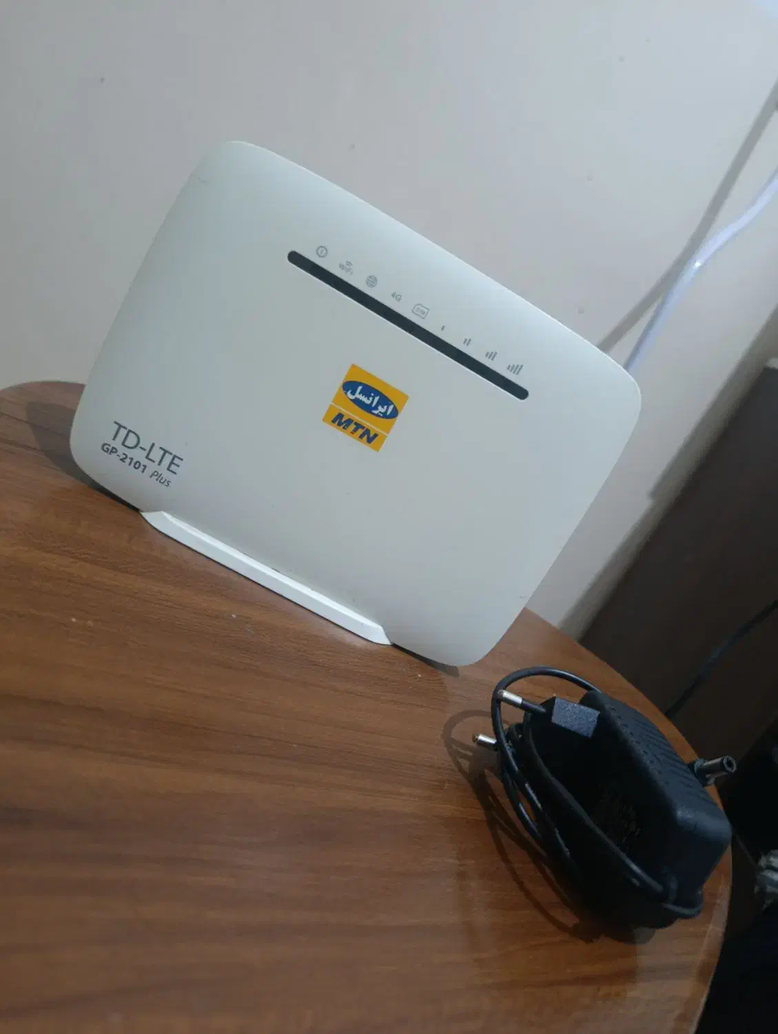 مودم ایرانسل همراه با سیمکارت|مودم و تجهیزات شبکه|زابل, |دیوار