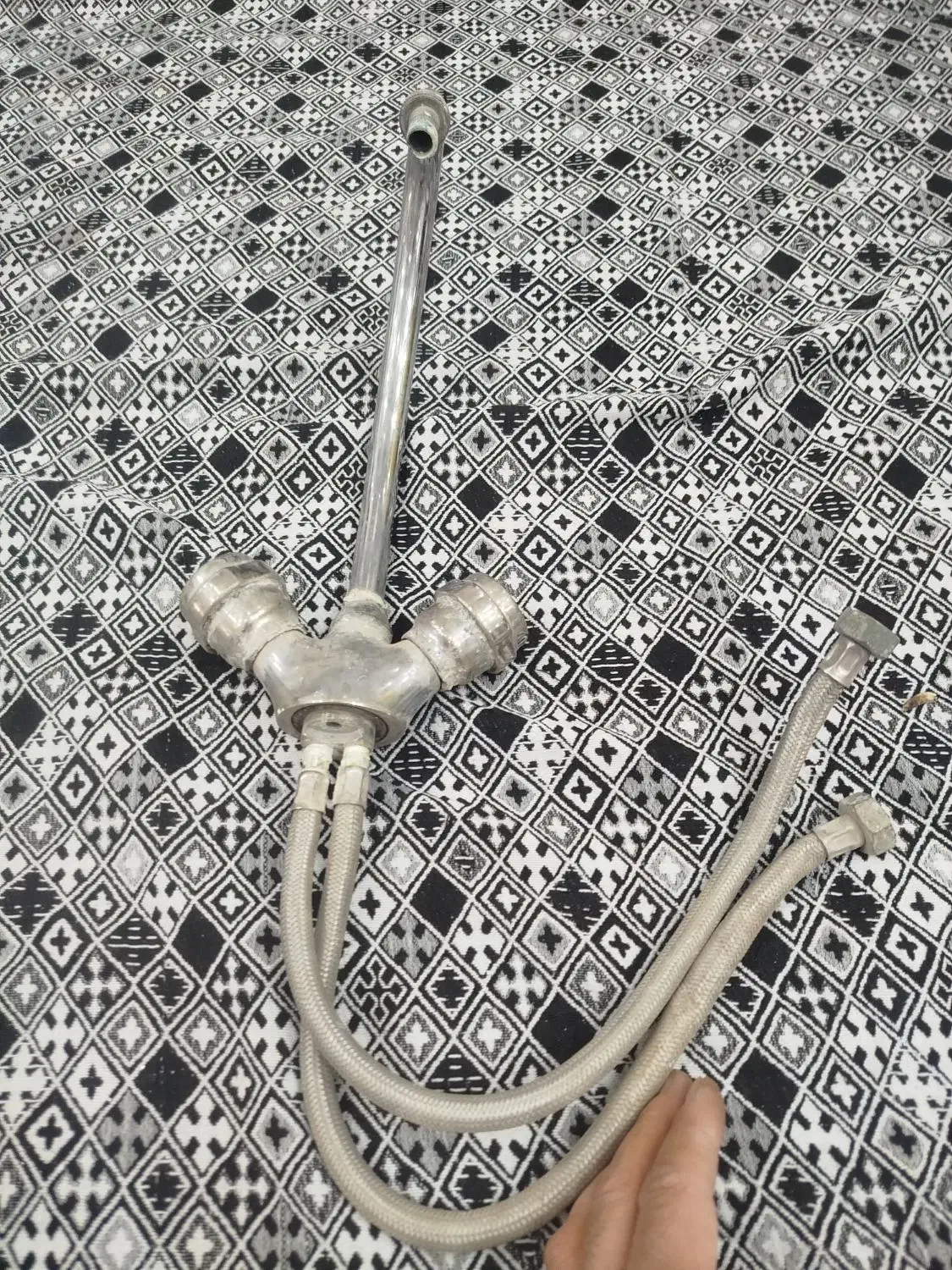 شیر آب سرد و گرم|لوازم سرویس بهداشتی|ساوه, |دیوار