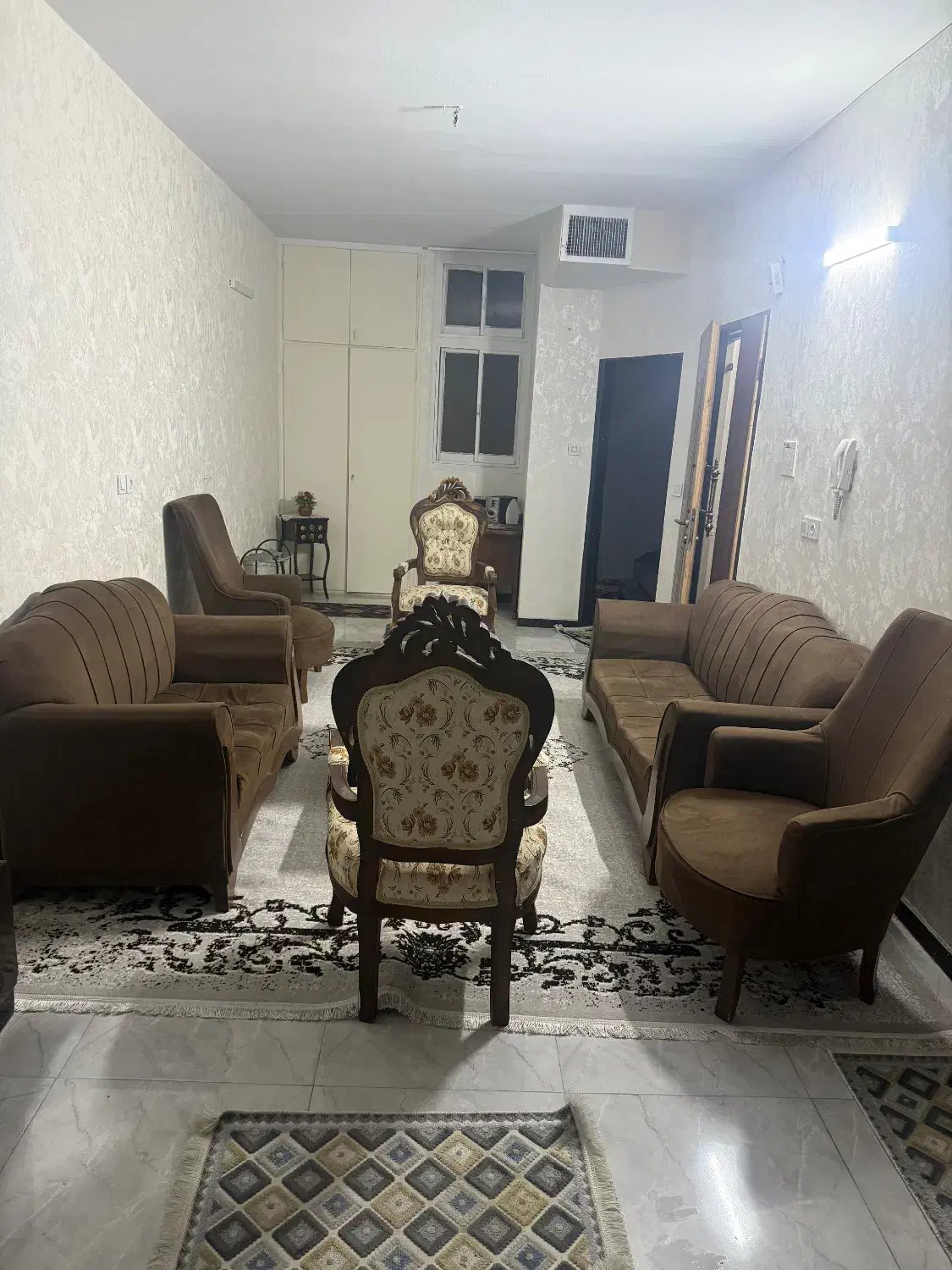 واحدی تمیزوشیک|اجارهٔ کوتاه‌مدت آپارتمان و سوئیت|تهران, سلیمانی|دیوار