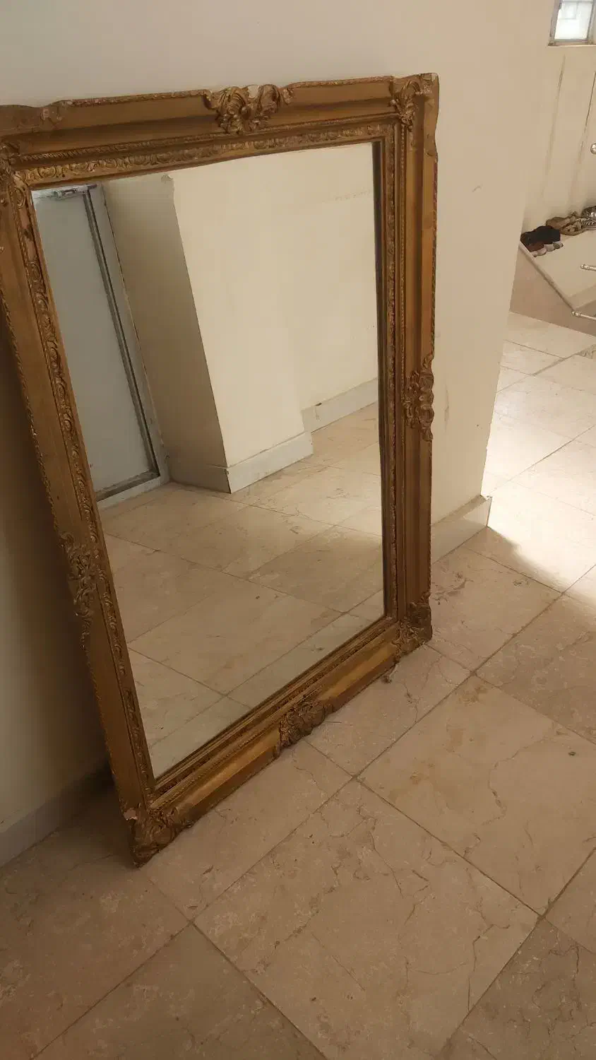 اینه قدیمی|آینه|ایلام, |دیوار