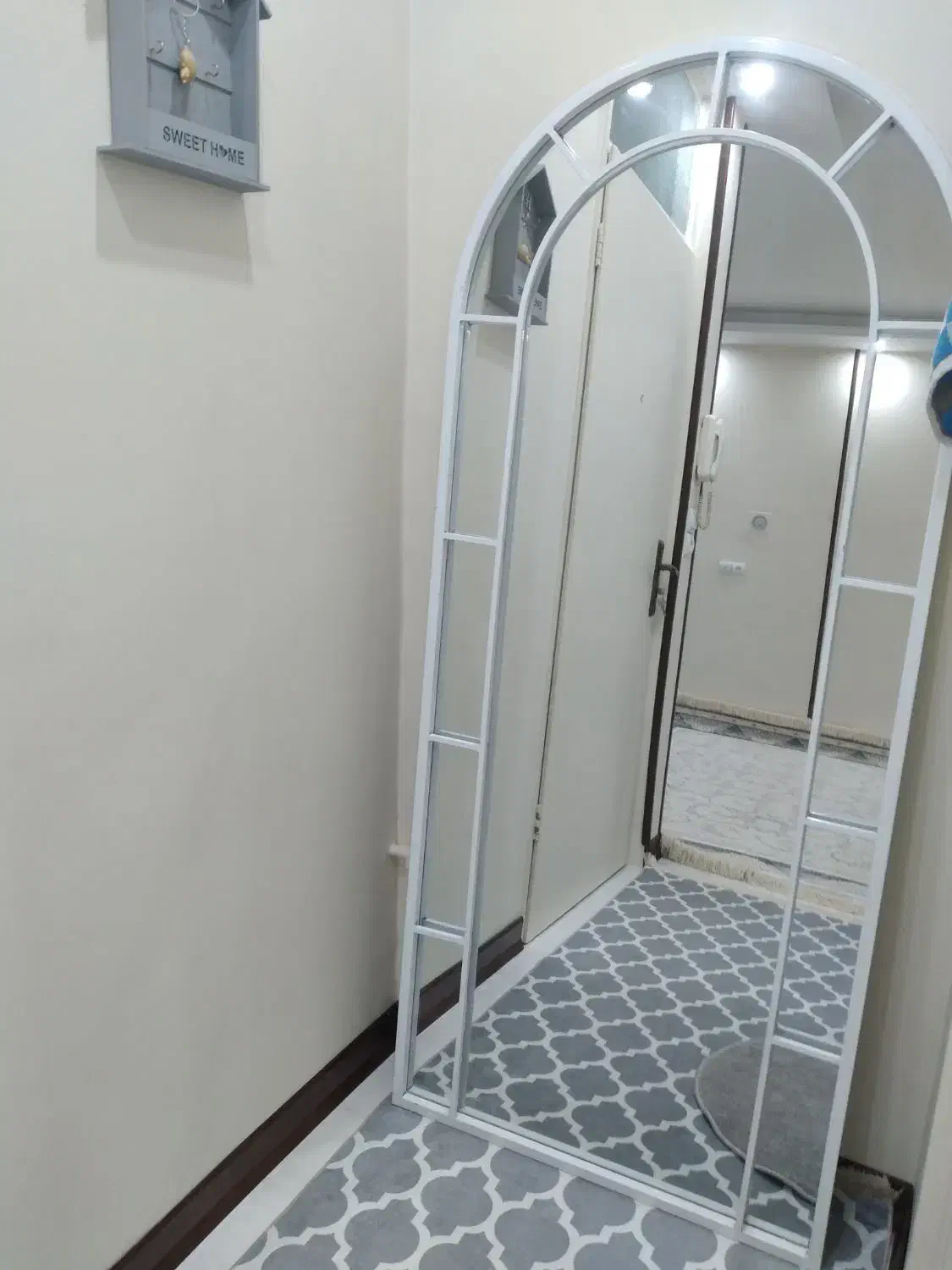 آینه قدی گنبدی ۱۸۰ در ۸۰ رنگ سفید|آینه|تهران, مشیریه|دیوار