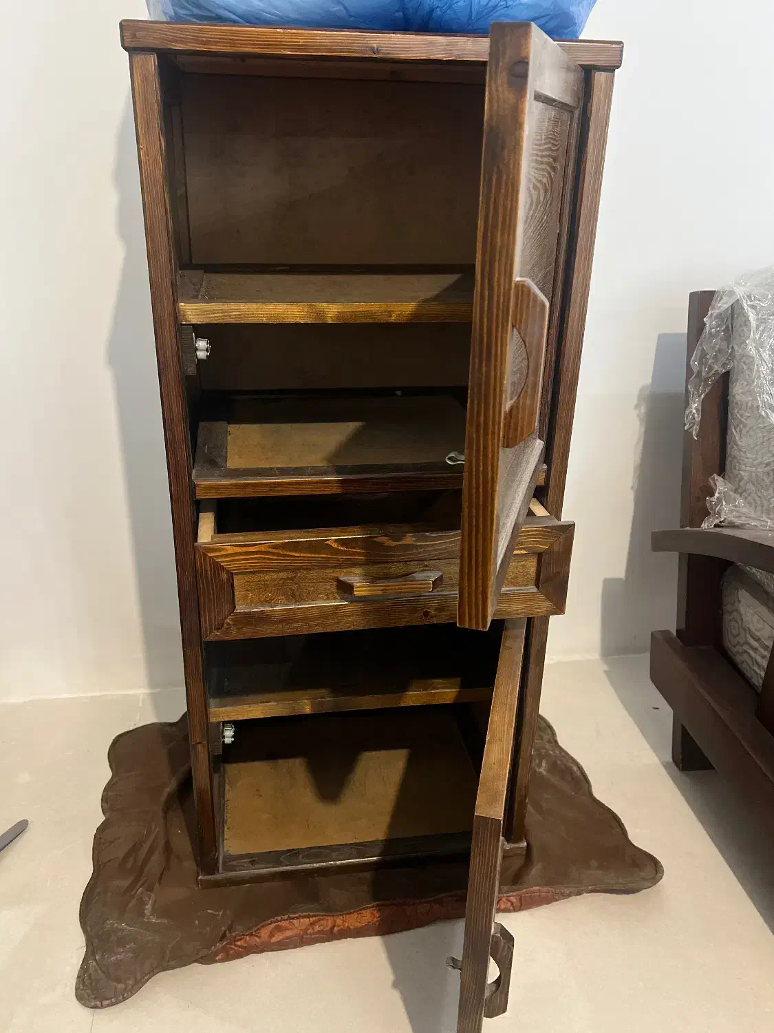 جاکفشی چوبی|جاکفشی، کمد، دراور|تهران, باغ فیض|دیوار