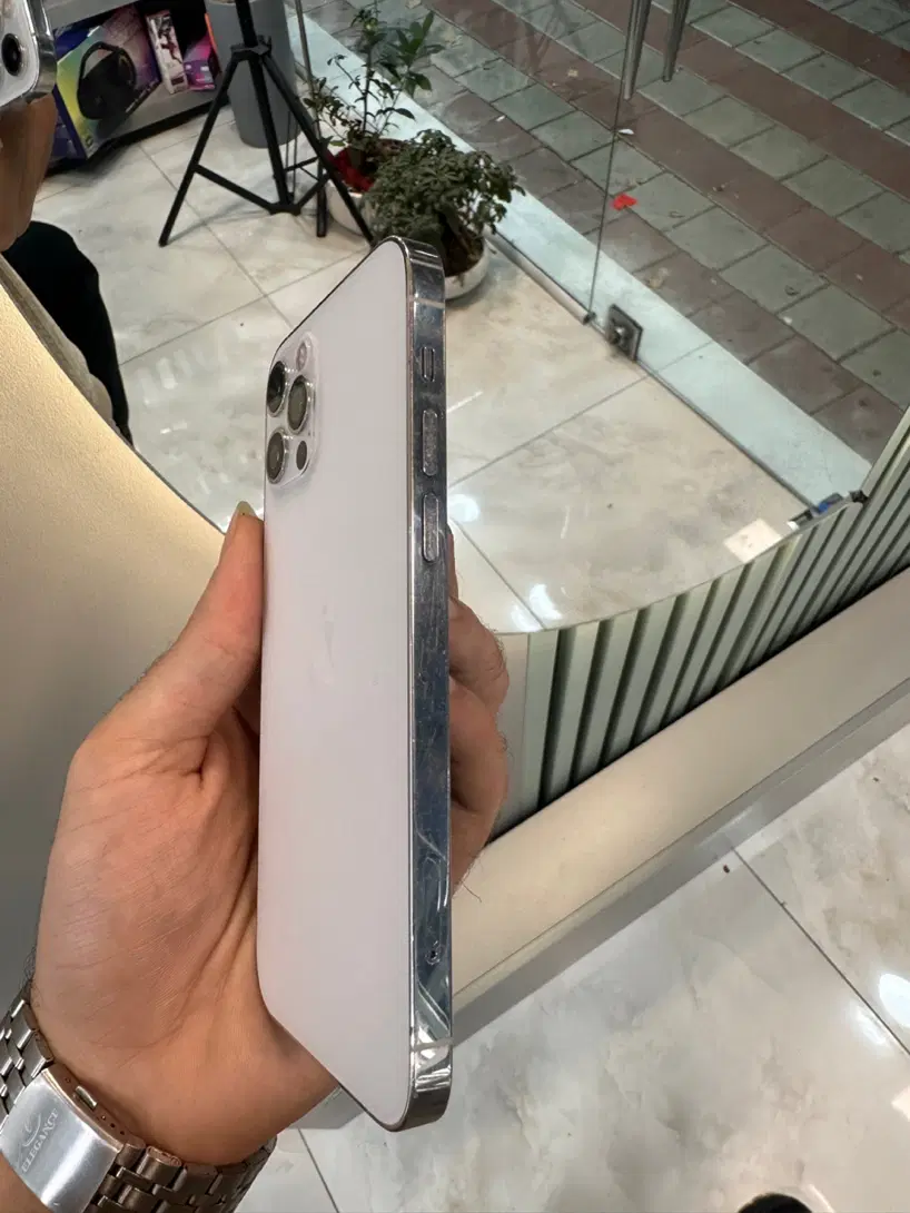 Iphone 12 pro|موبایل|رشت, لاکانی|دیوار