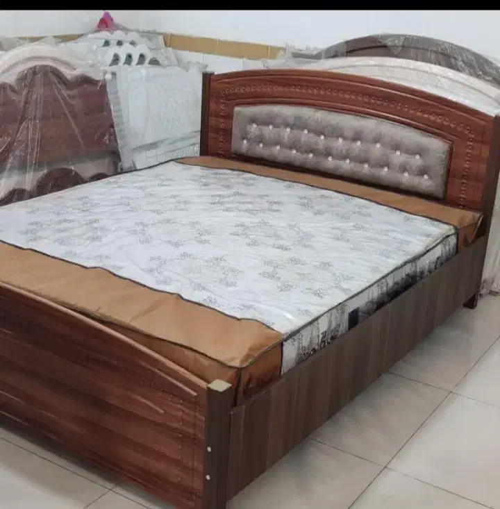کاوه تخت|تخت و سرویس خواب|قم, آذر (نکویی)|دیوار