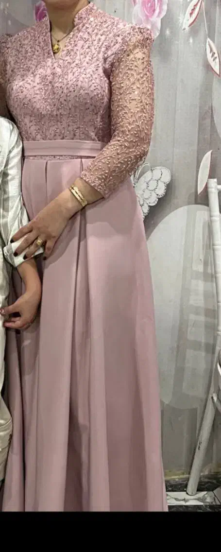 دو تا پیراهن مجلسی در الشتر|لباس|خرمآباد, |دیوار