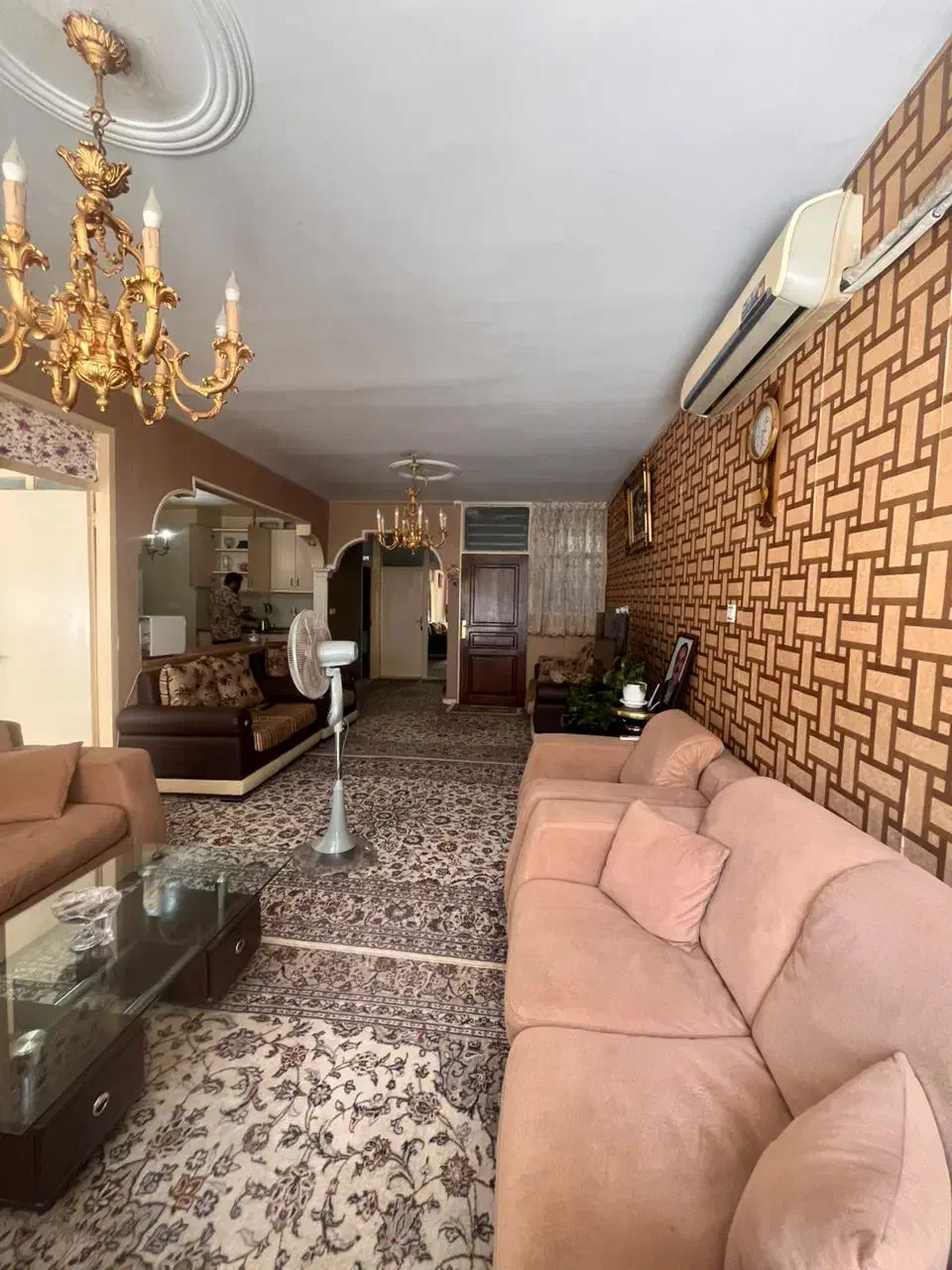 ۱۰۰متر دوخواب زیر همکف حیاط در اختیار|اجارهٔ آپارتمان|تهران, ورزشگاه آزادی|دیوار