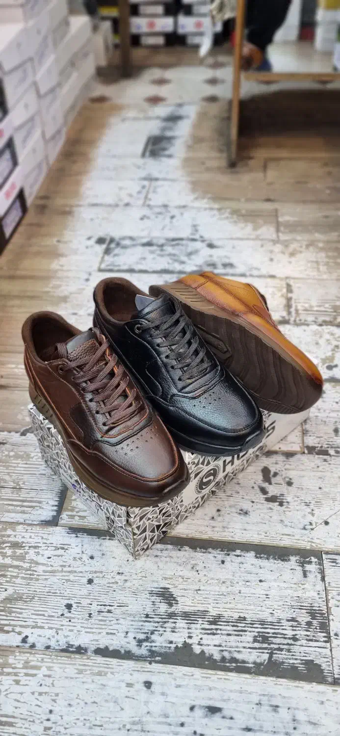 کفش اسپورت چرم تبریز|کیف، کفش، کمربند|تبریز, |دیوار
