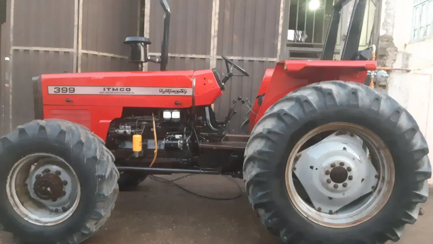 تراکتور ۳۹۹ مدل ۸۴|خودرو سنگین|فاضل آباد, |دیوار