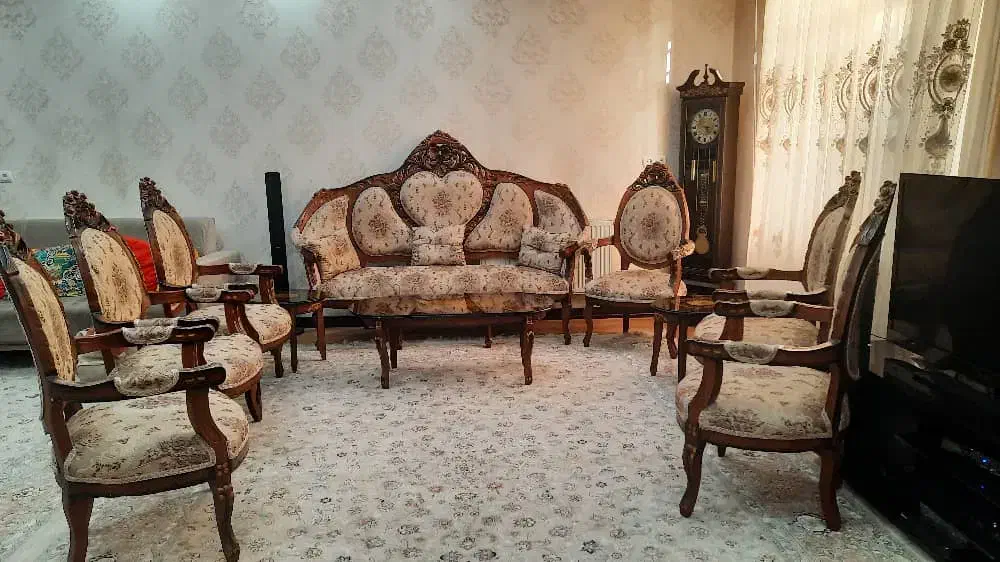 مبلمان سلطنتی ۹ میلیون|مبلمان خانگی و میز عسلی|شاهینشهر, خانه کارگر|دیوار