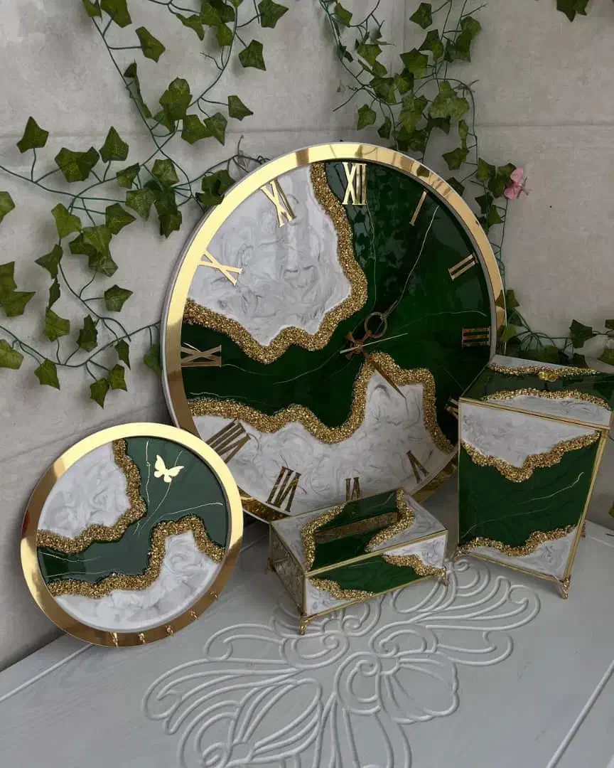 ساعت و تابلو با طرح پ رنگ دلخواه|ساعت دیواری و تزئینی|یاسوج, |دیوار