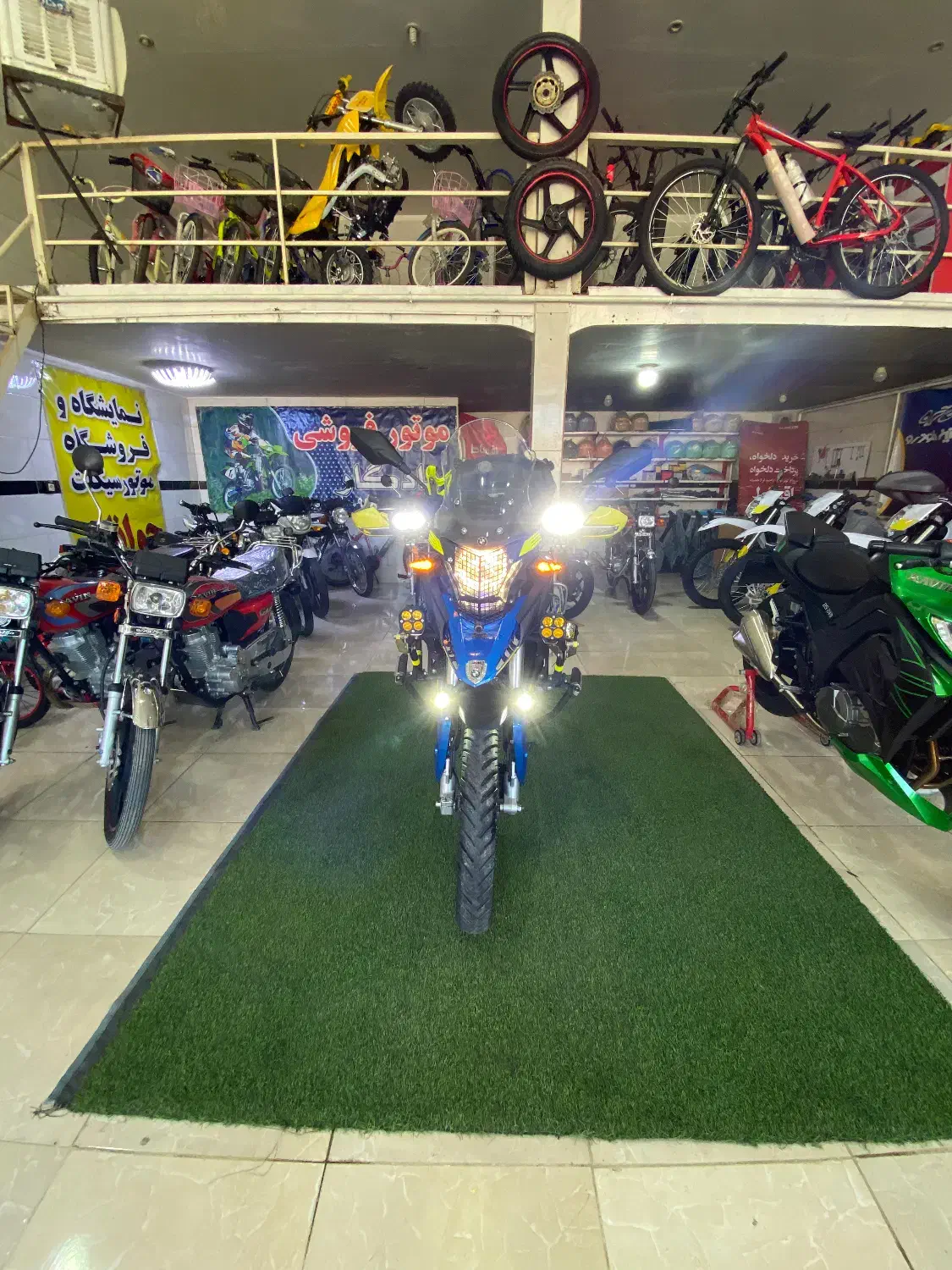 ادونچر ۳۱۰ مدل ۴۰۰|موتورسیکلت|مریوان, |دیوار