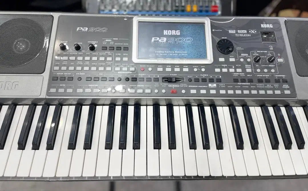 ارگ KORG pa900|پیانو، کیبورد، آکاردئون|شیراز, سینما سعدی|دیوار