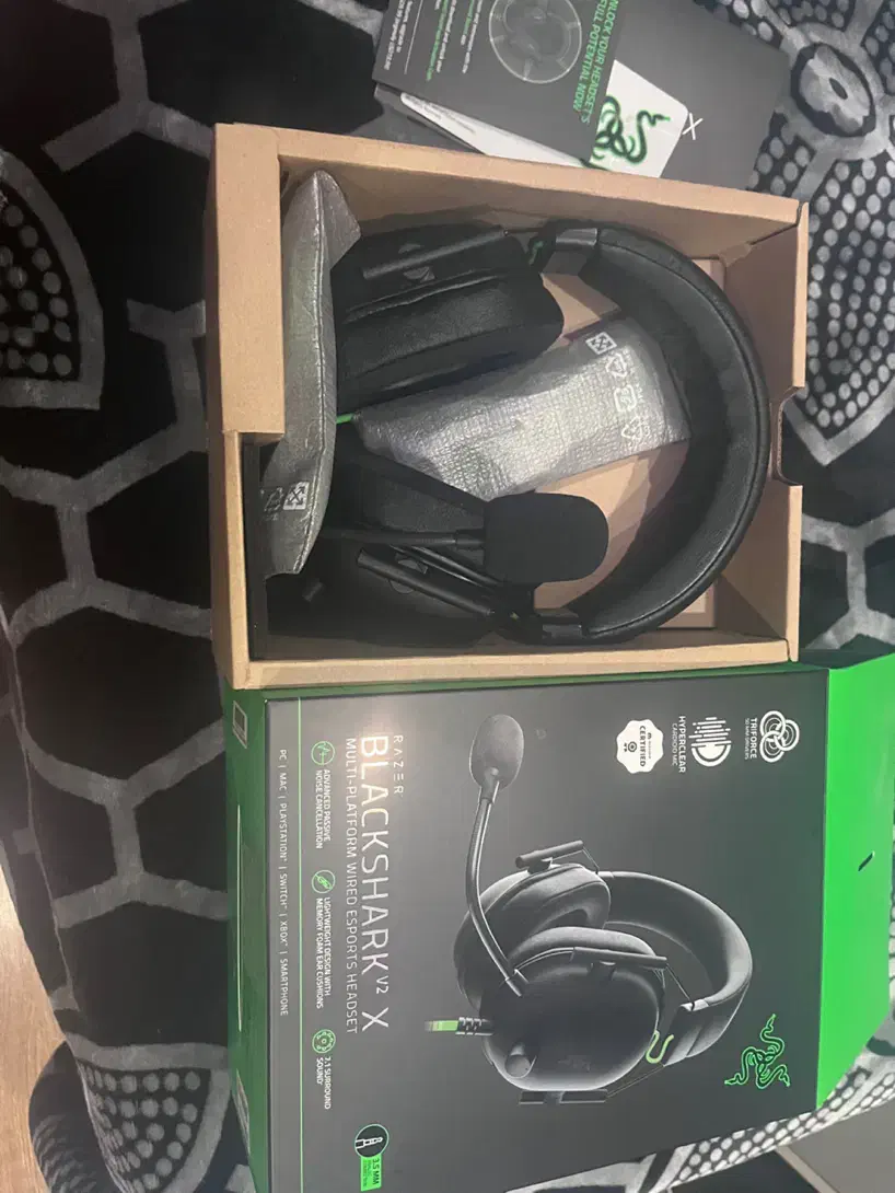 هدفون گیمینگ ریزر V2 x|قطعات و لوازم جانبی رایانه|اراک, |دیوار