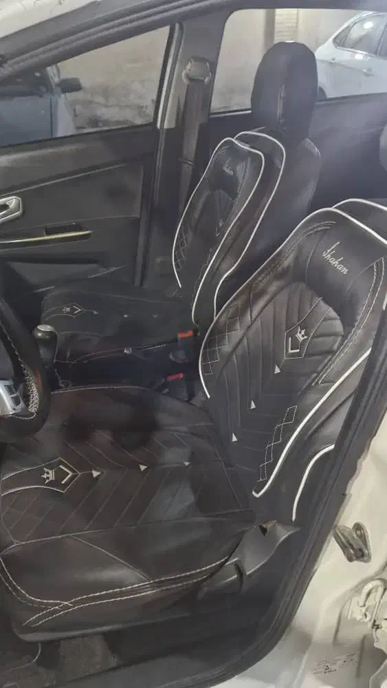 ماشین ام وی ام ۳۱۵ نیو سفید|خودرو سواری و وانت|یزد, |دیوار