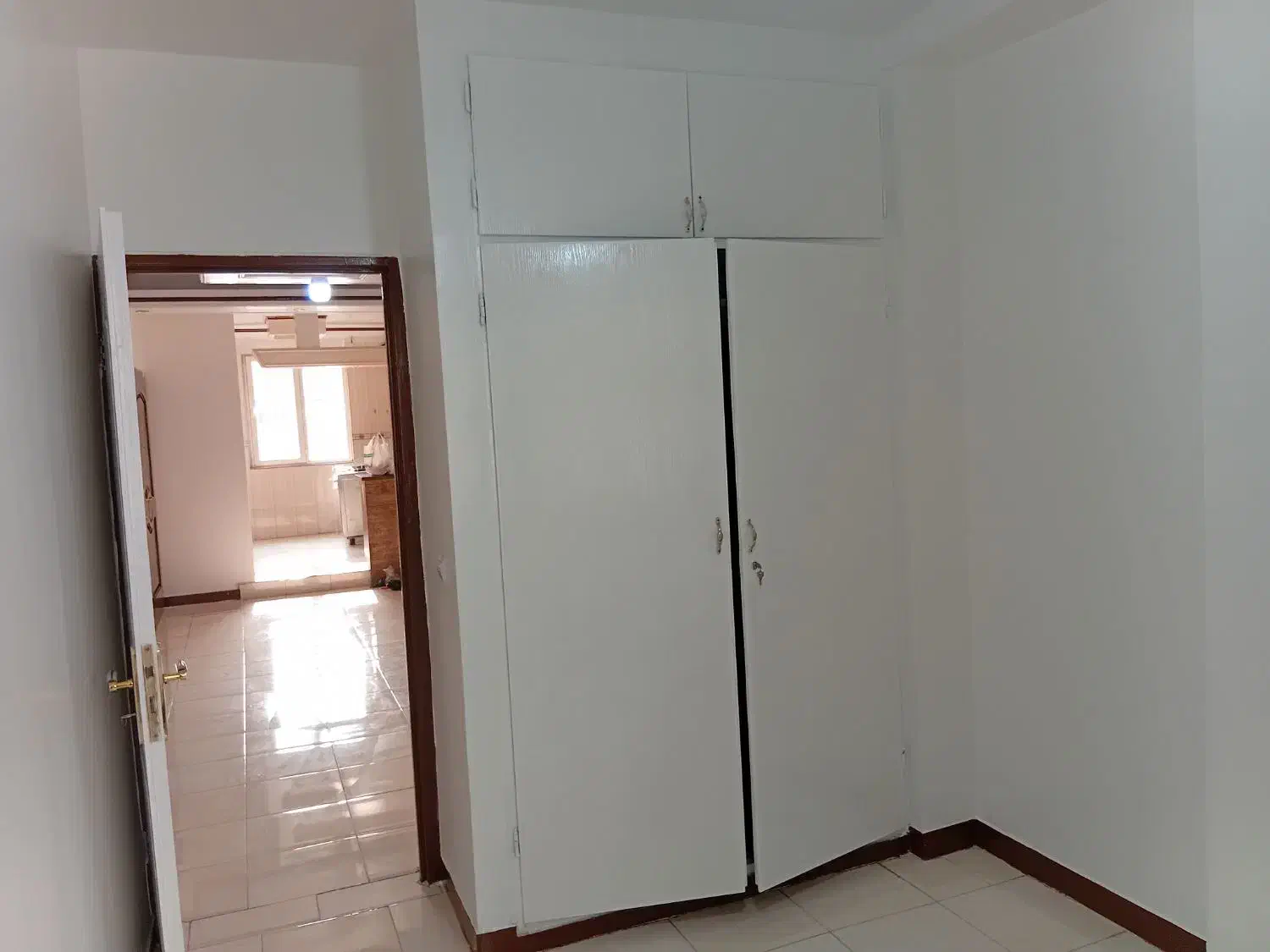 آپارتمان72متری 2خواب امامزاده حسن -سجادشمالی