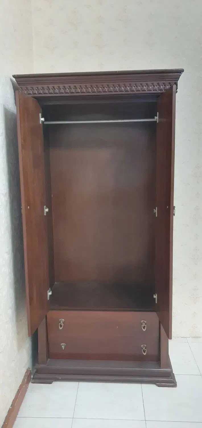 کمد چوبی|جاکفشی، کمد، دراور|رشت, بلوار گیلان|دیوار