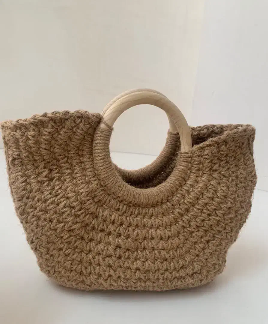 کیف دستی با کاموای کنفی و دسته چوبی|کیف، کفش، کمربند|قشم, |دیوار