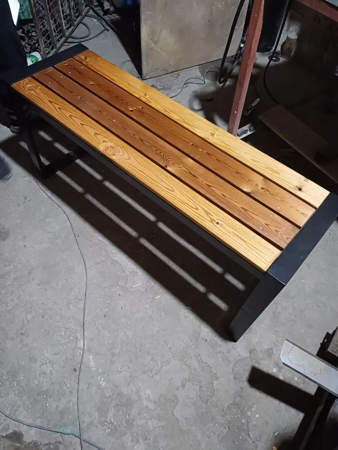 طرح پاییزی نیمکت به قیمت تولیدی|صندلی و نیمکت|خمینیشهر, |دیوار