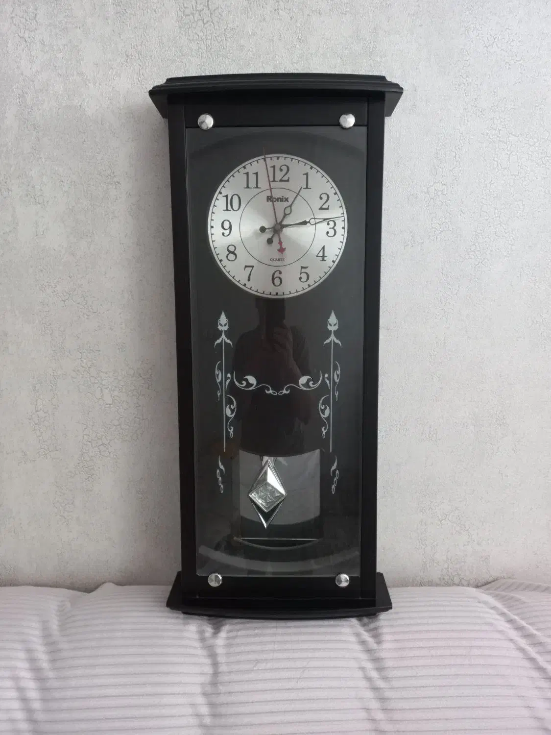 ساعت دیواری|ساعت دیواری و تزئینی|قم, سراجه (۱۵ خرداد)|دیوار