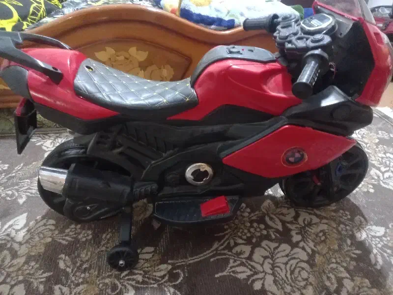 موتور شارژی|اسباب‌بازی بچه|شاهین‌شهر, فدک|دیوار