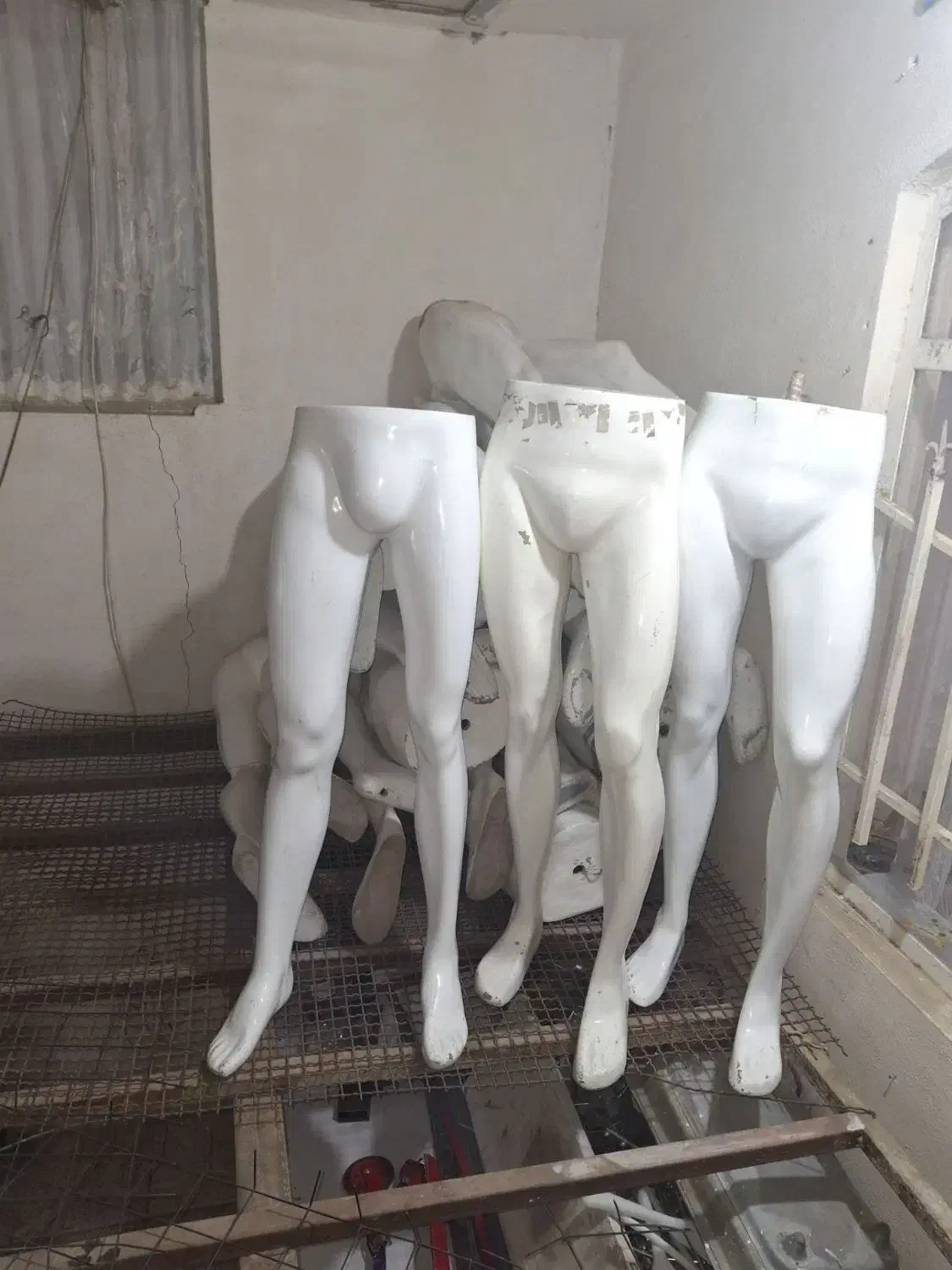 پا مانکن،مانکن مردانه،قیمت مناسب|فروشگاه و مغازه|باغستان, |دیوار
