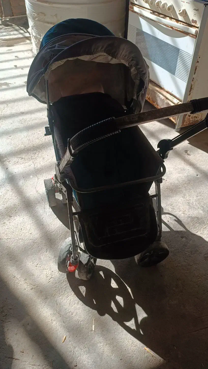 کالسکه بچه به همراه کریر|اسباب و اثاث بچه|کلاله, |دیوار