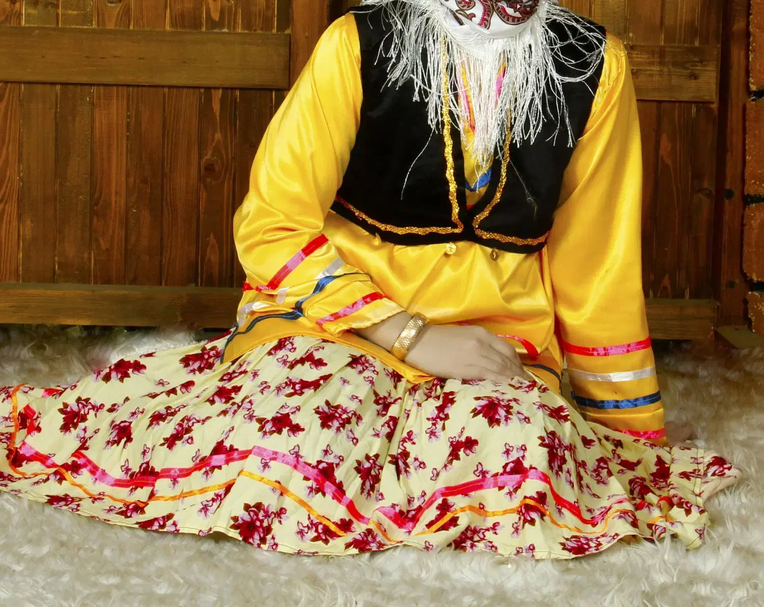 اجاره لباس محلی مازندرانی|لباس|ساری, |دیوار