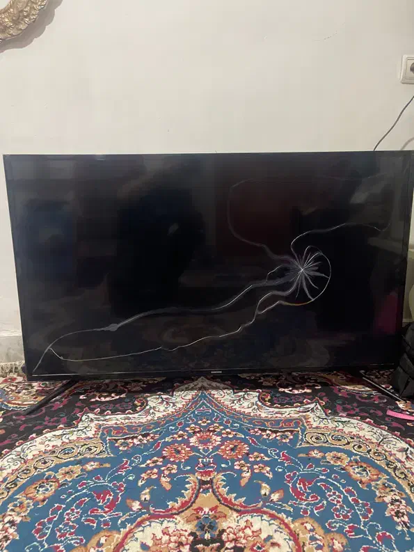 تلویزیون شکسته|تلویزیون و پروژکتور|ماهدشت, |دیوار