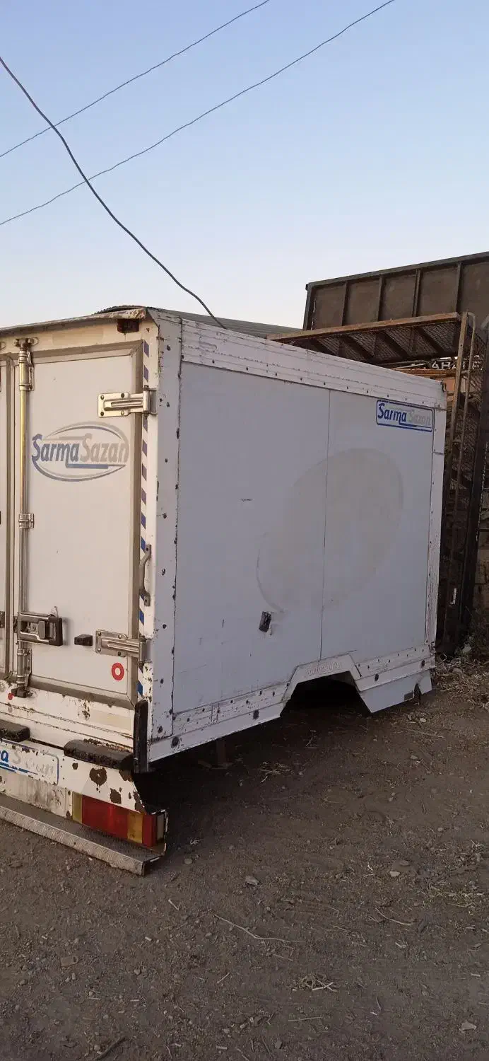 یخچال نگهدارنده نیسان و باک و کپسول سی آن جی|قطعات یدکی و لوازم جانبی|شیراز, جانبازان|دیوار