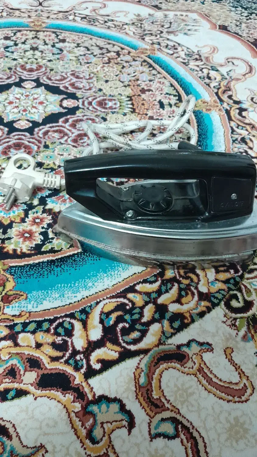 اتو سنگین قدیمی گالور|اتو و لوازم اتو|تهران, شکوفه (عبدل آباد)|دیوار