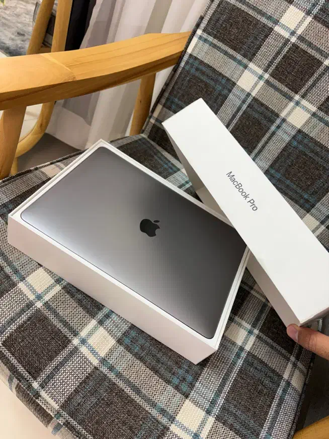 Macbook Pro 2018 - مکبوک پرو ۲۰۱۸|رایانه همراه|قم, انسجام|دیوار