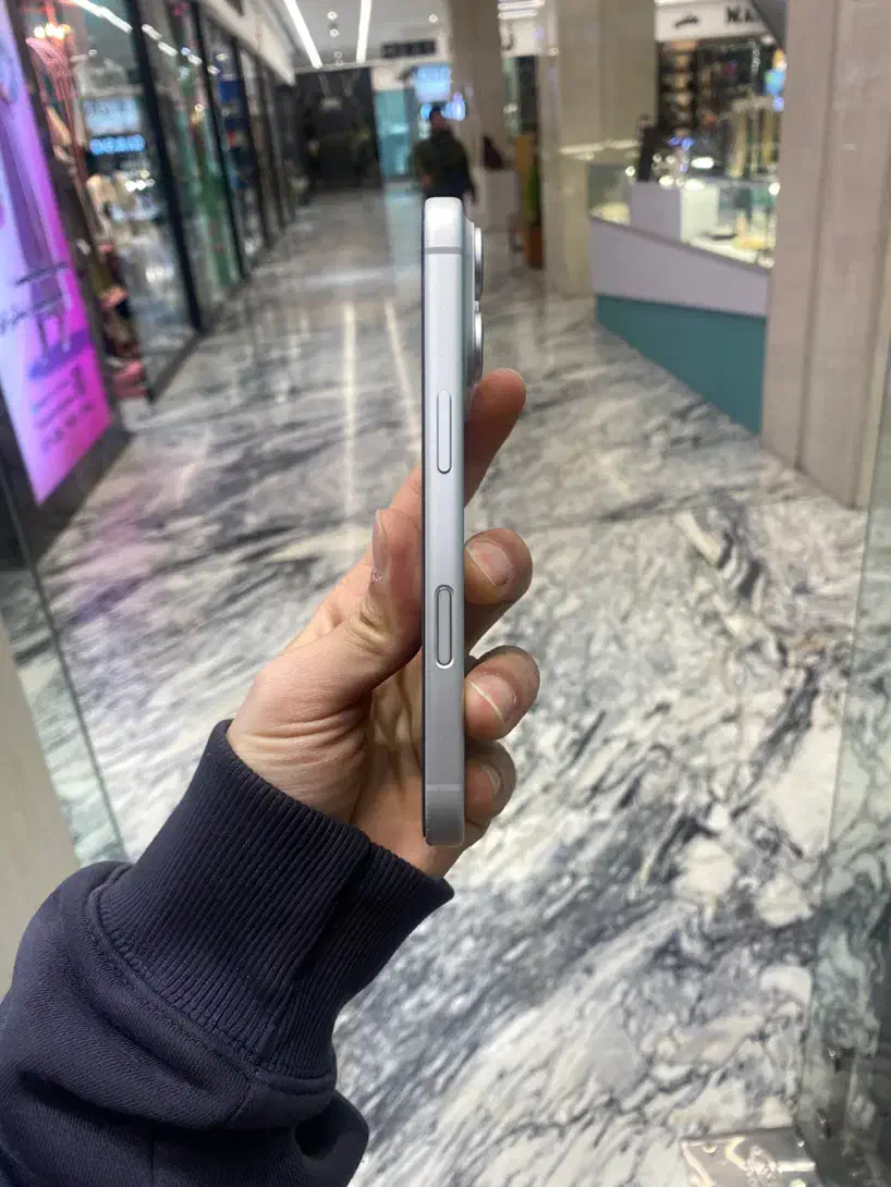 ایفون ۱۷ پرو ۲۵۶ iphone 17 pro zaa استثنایی|موبایل|تهران, صادقیه|دیوار