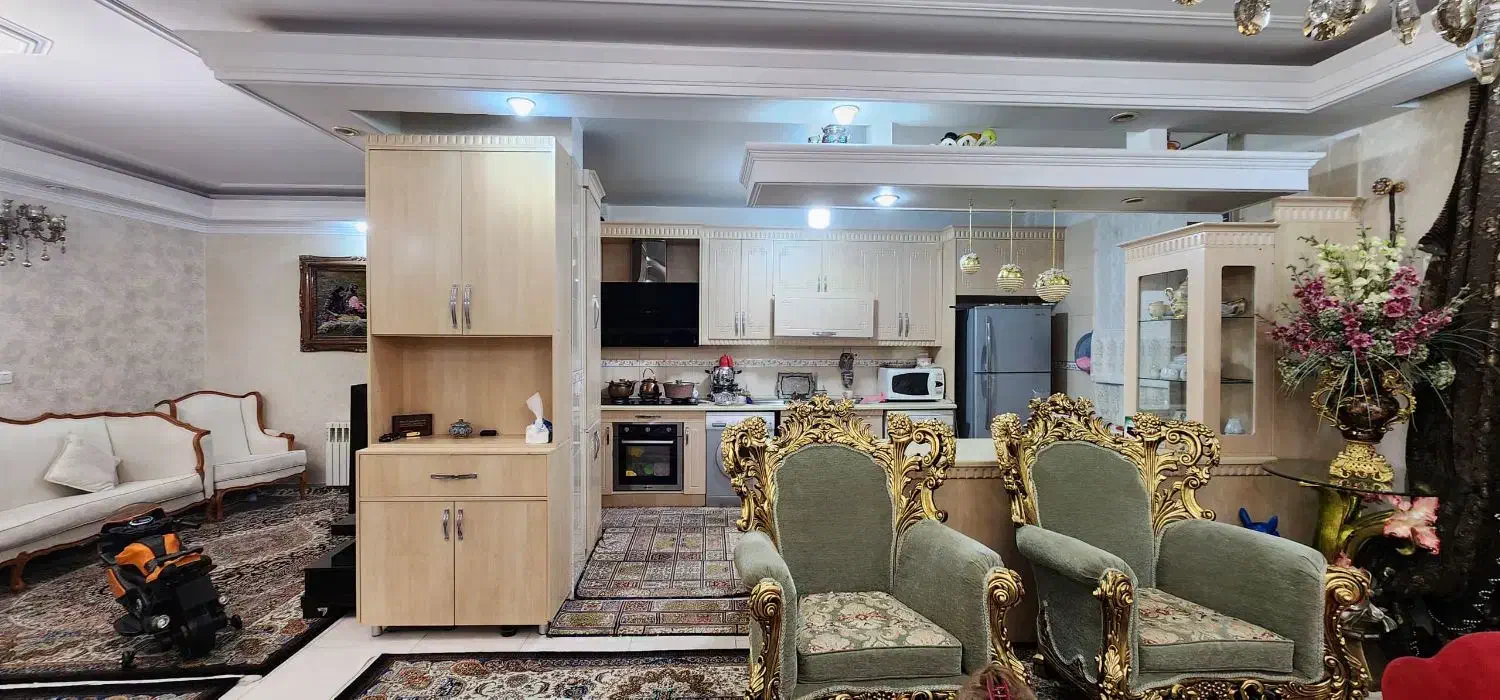 آپارتمان 100متر دوخوابه با پارکینگ اصلی و آسانسور