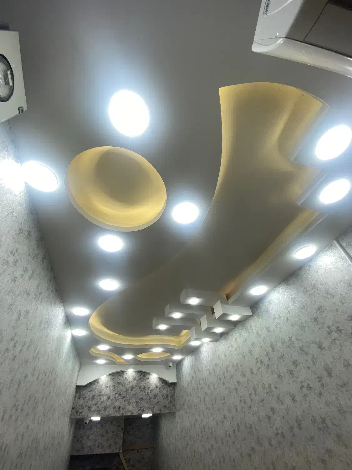 اجاره مغازه به متراژ ۲۴ متر در خیابان فرهنگ|اجارهٔ مغازه و غرفه|صومعه‌سرا, |دیوار