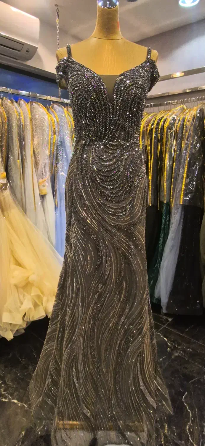 ( تخفیفات تکرارنشدنی )اجاره و فروش لباس مجلسی|لباس|قم, بلوار امین و ساحلی|دیوار