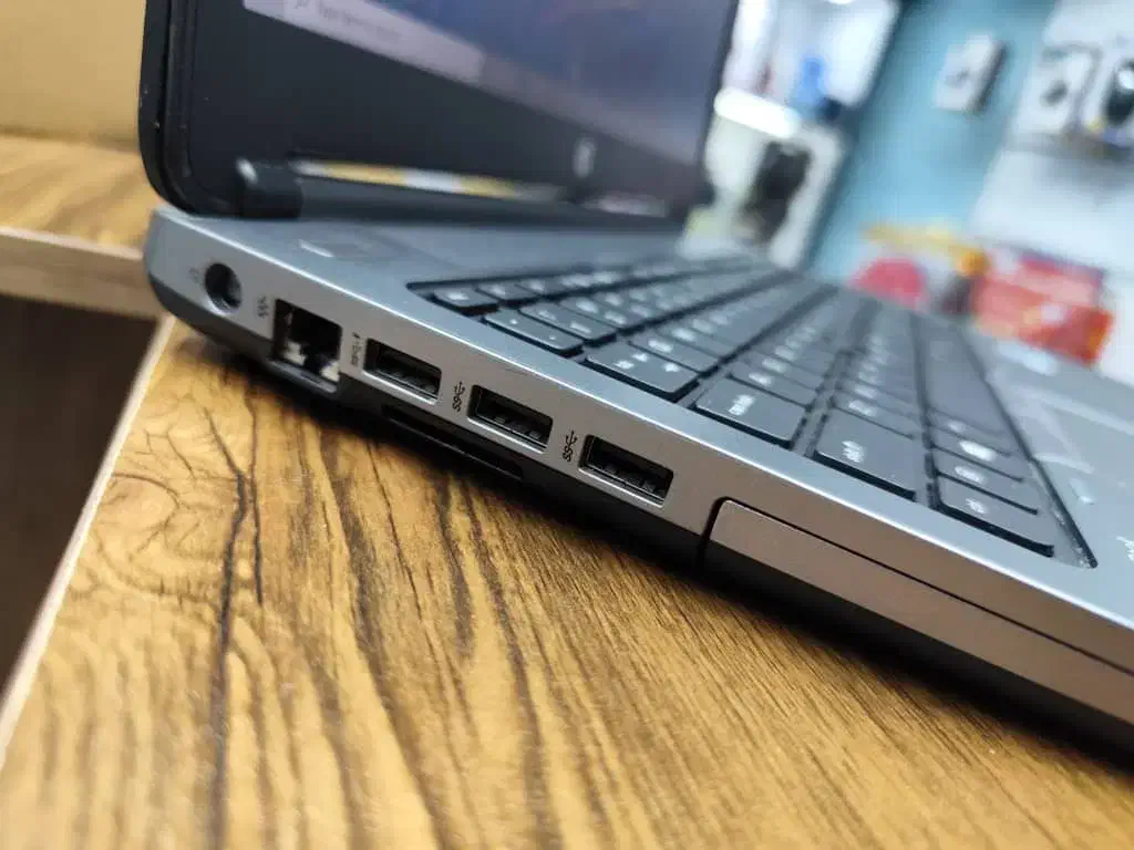 لپ تاپ hp پردازنده core i7 هشت هسته ای|رایانه همراه|بهارستان, |دیوار