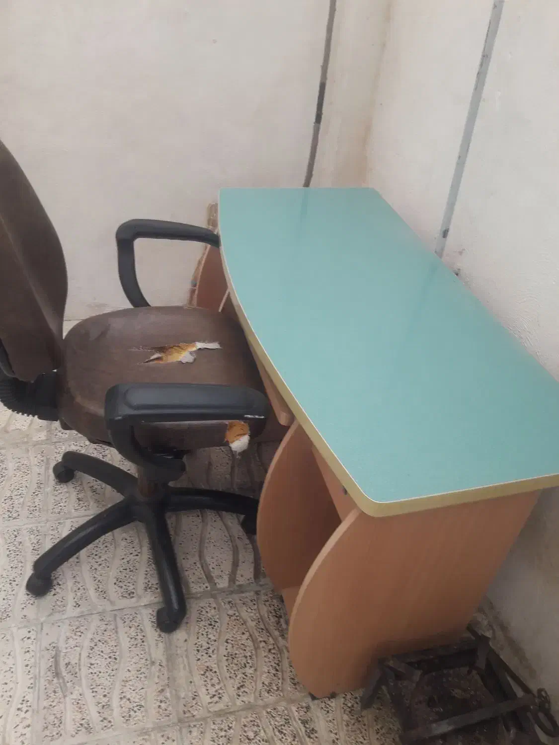 میزکامپیوتر|میز تحریر و کامپیوتر|زنجان, |دیوار