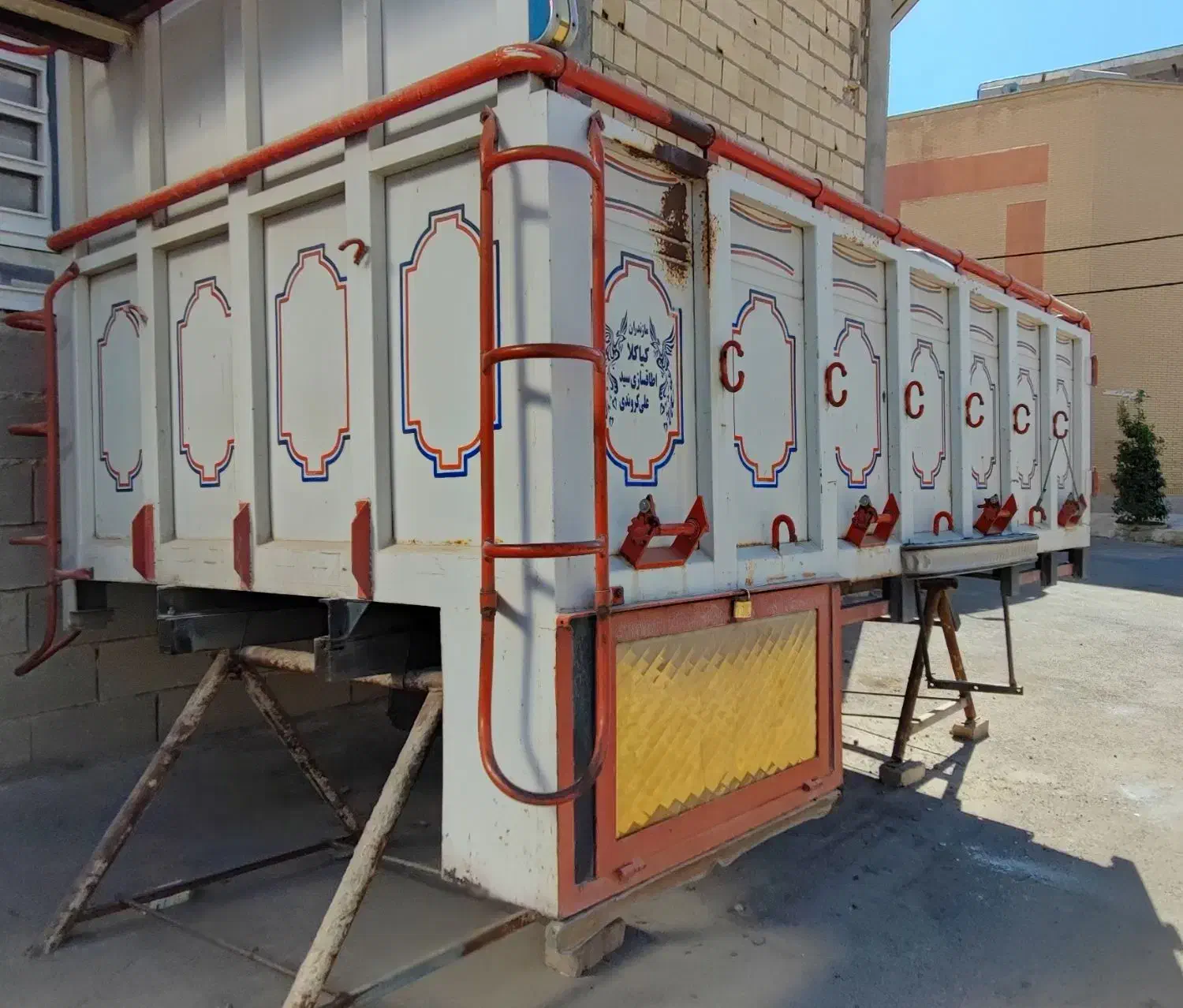 اتاق باری 3 تن|خودرو سنگین|جهرم, |دیوار