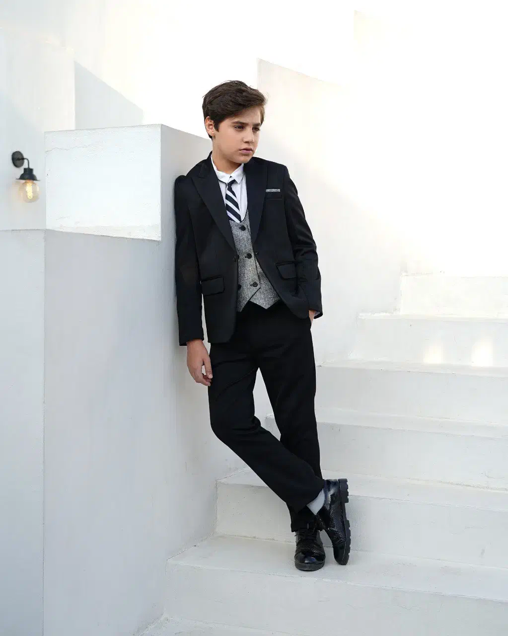 فروشنده|لباس|رشت, آزادگان|دیوار