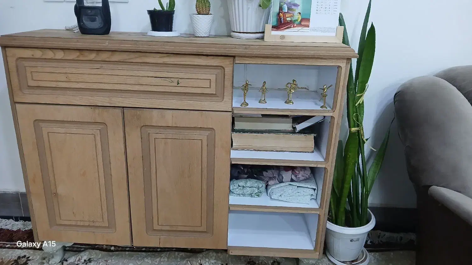 جاکفشی تر وتمیز جنس چوب و روکش رنگ میشه|جاکفشی، کمد، دراور|تربتحیدریه, رضاشهر|دیوار