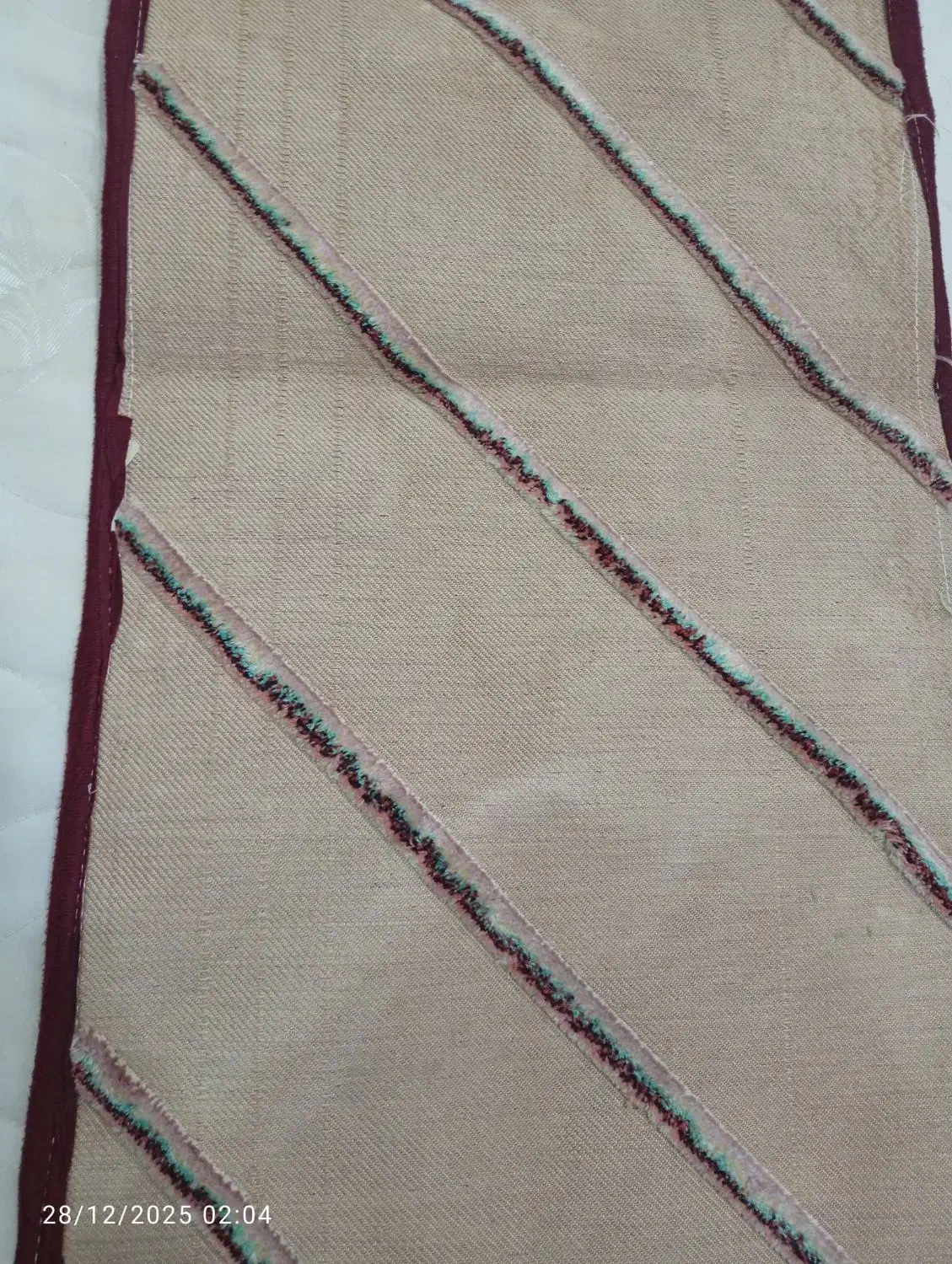 خورجین پیدا شده|اشیا|ساوه, |دیوار