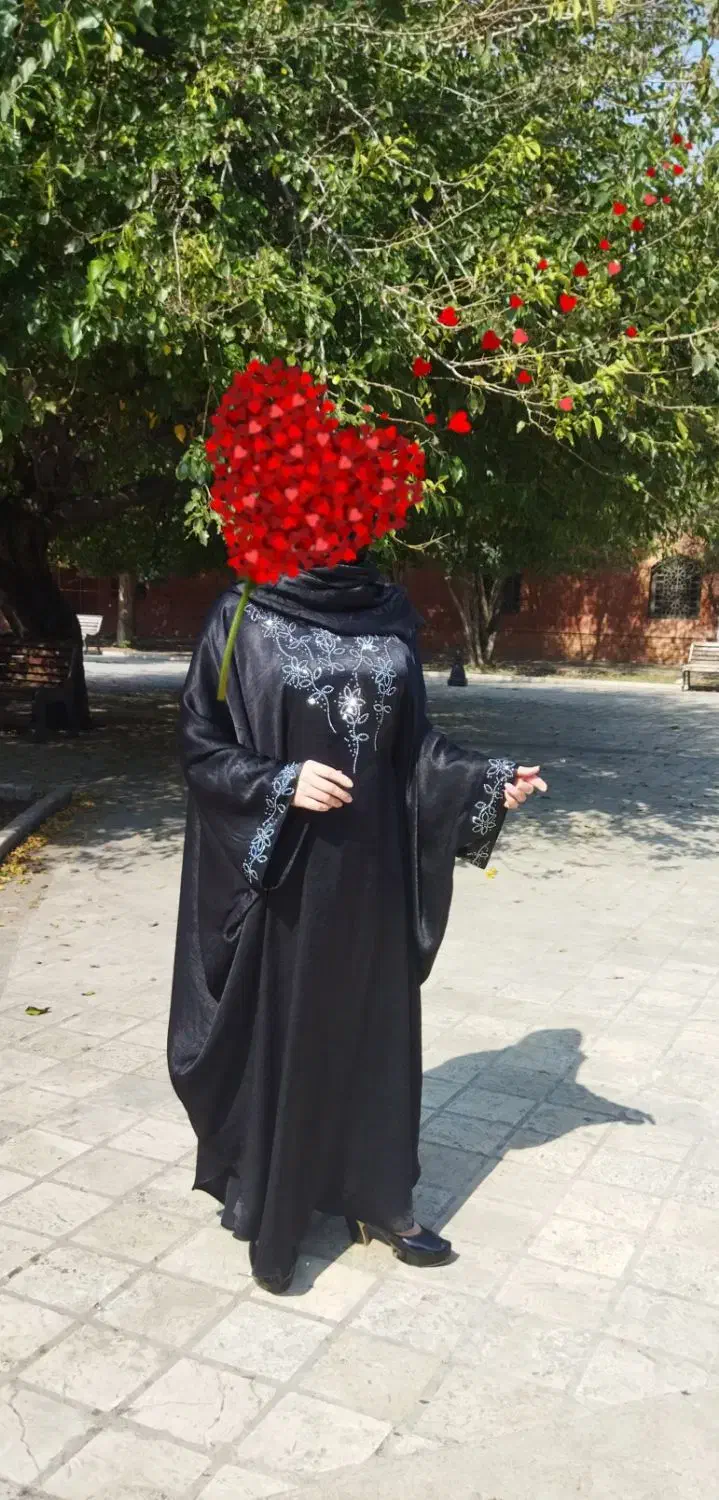 عبایا، عبای زیبا|لباس|بابل, |دیوار