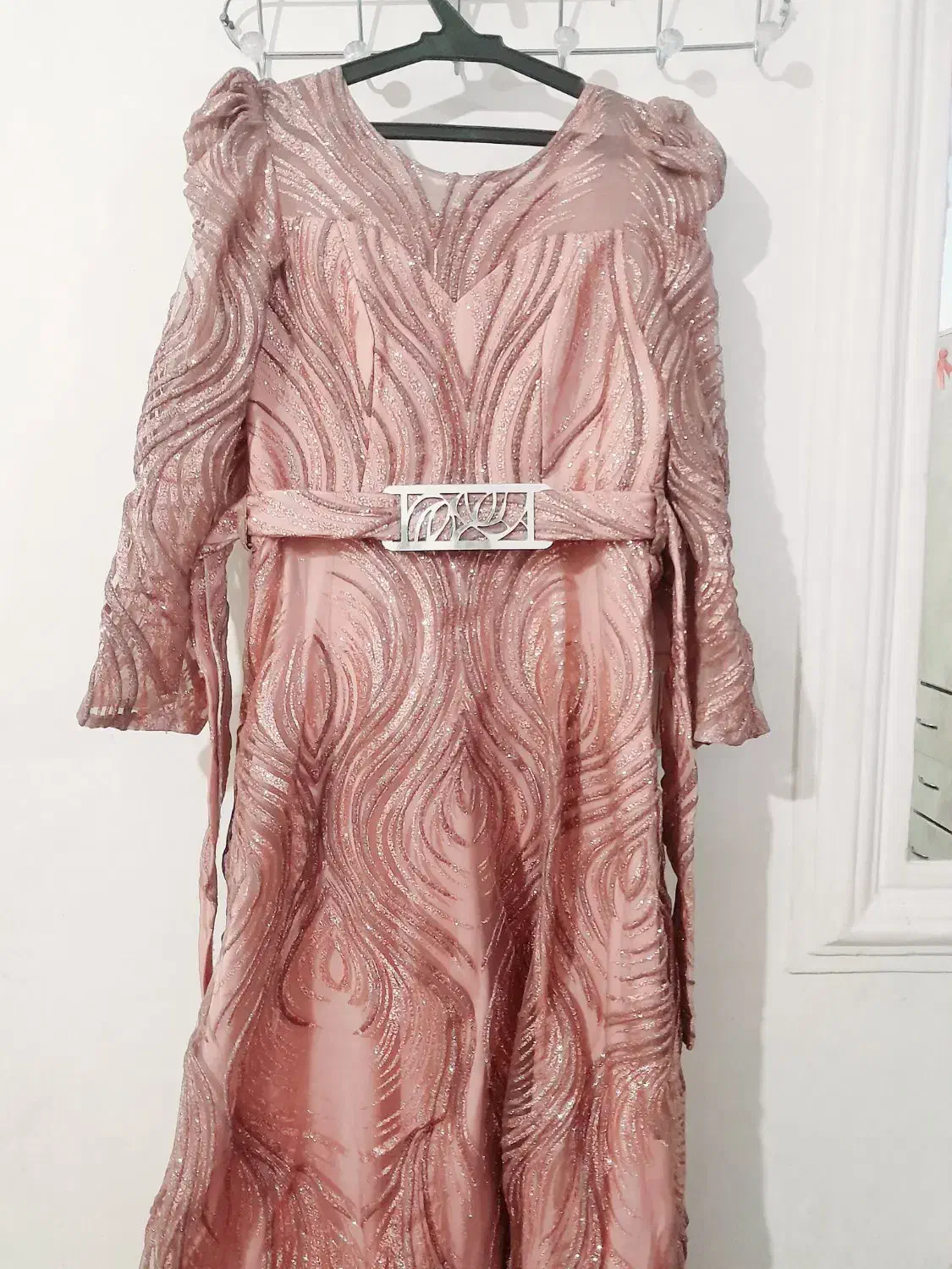 لباس مجلسی در حد نو|لباس|قیدار, |دیوار