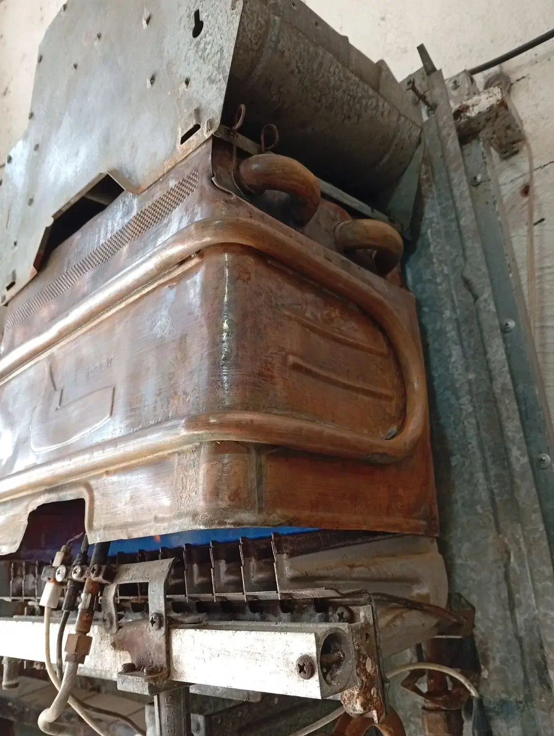 آبگرمکن دیواری بوتان اصلی ۳۲۱۵|آبگرمکن، پکیج، شوفاژ|آزادشهر, |دیوار