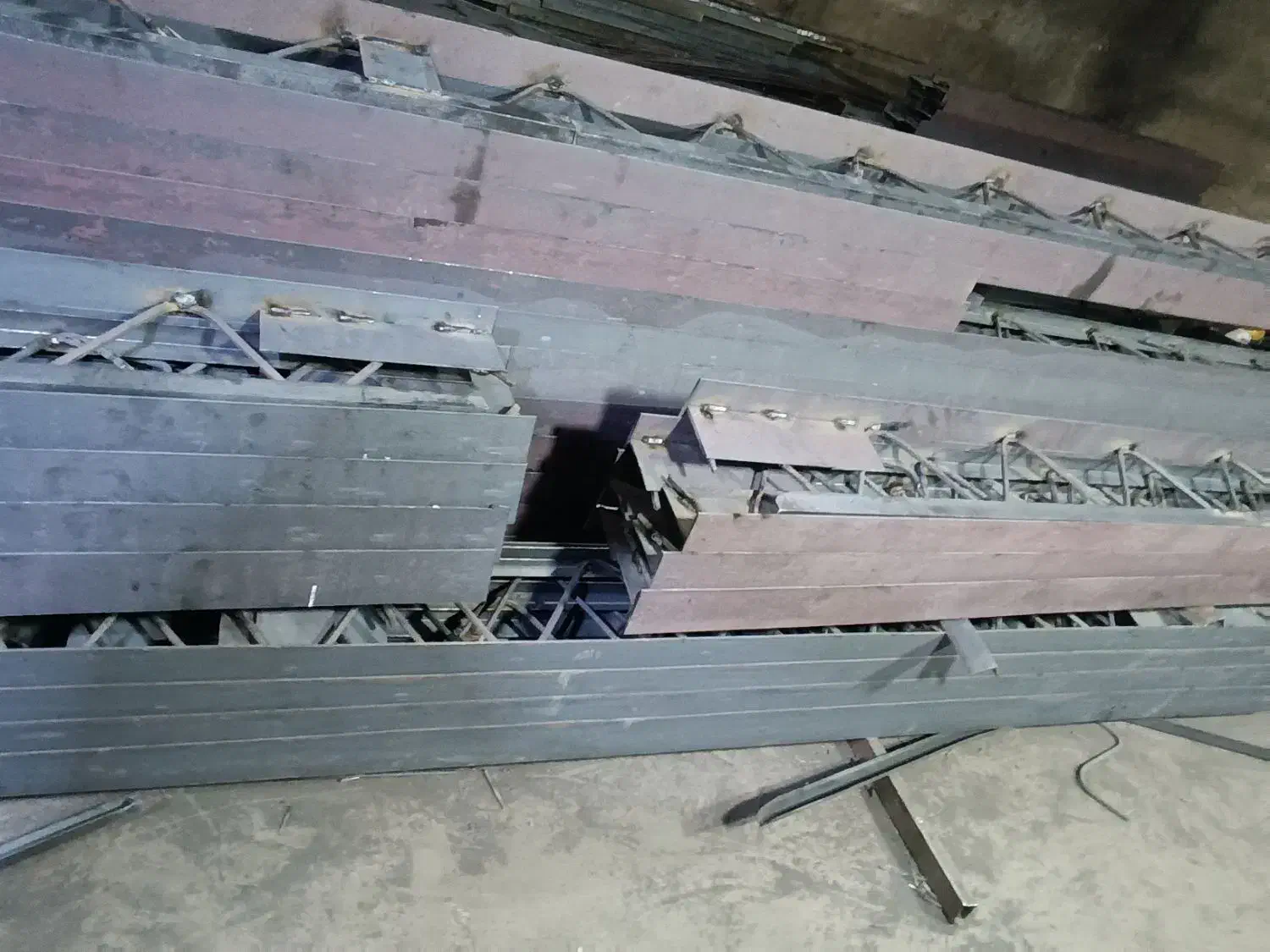 تیرچه کرومیت فلزی|مصالح و تجهیزات ساختمان|مشهد, بهاران|دیوار