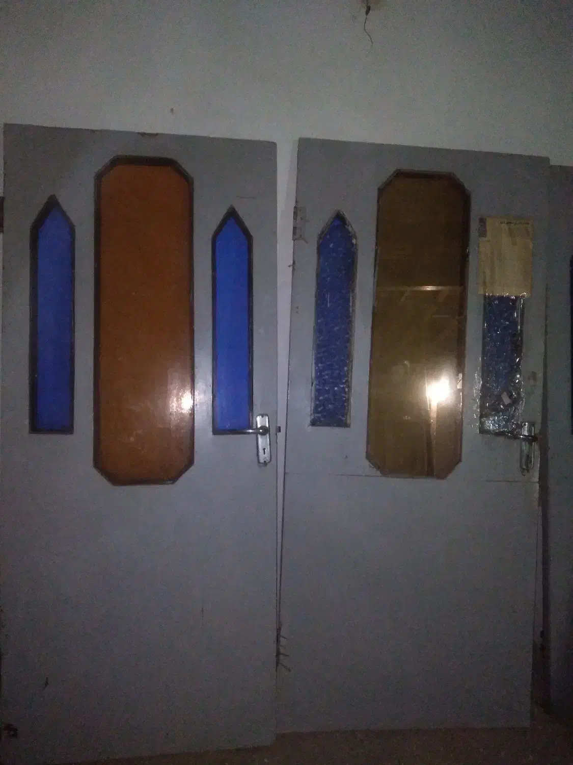 درب چوبی طرح قدیم|عمدهفروشی|رشت, دباغیان|دیوار