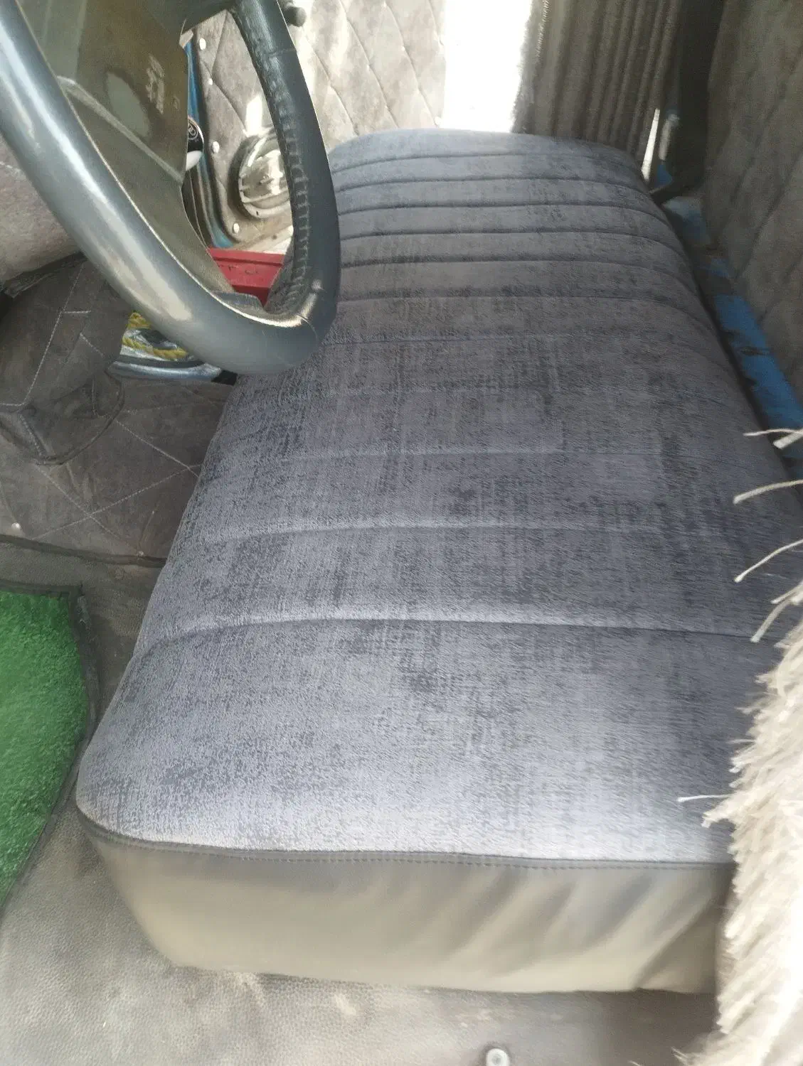 تودوزی و تعمیر صندلی ماشین و صندلی اداری مقصودی|خدمات پیشه و مهارت|جیرفت, |دیوار