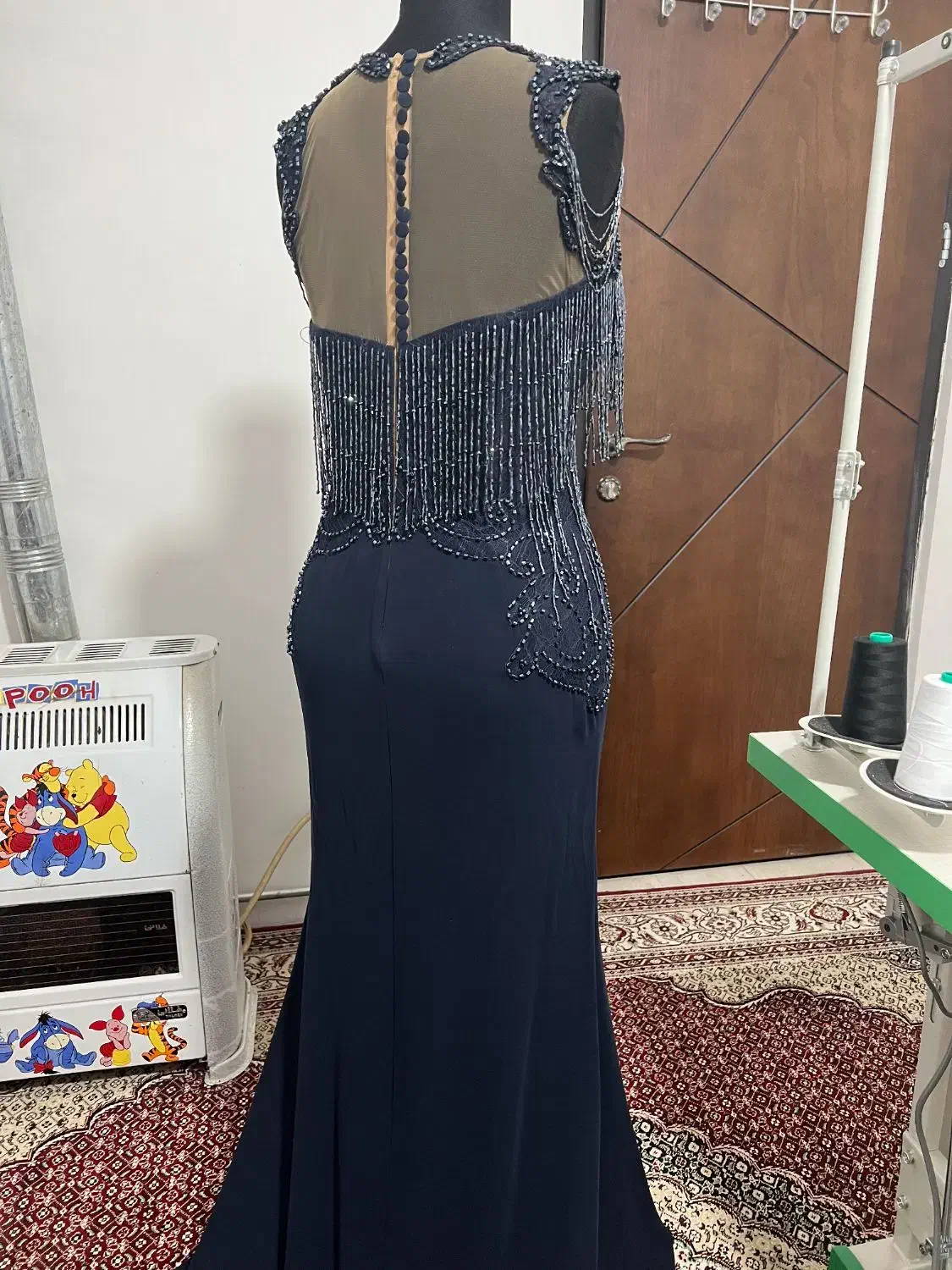 لباس شب|لباس|ماکو, |دیوار